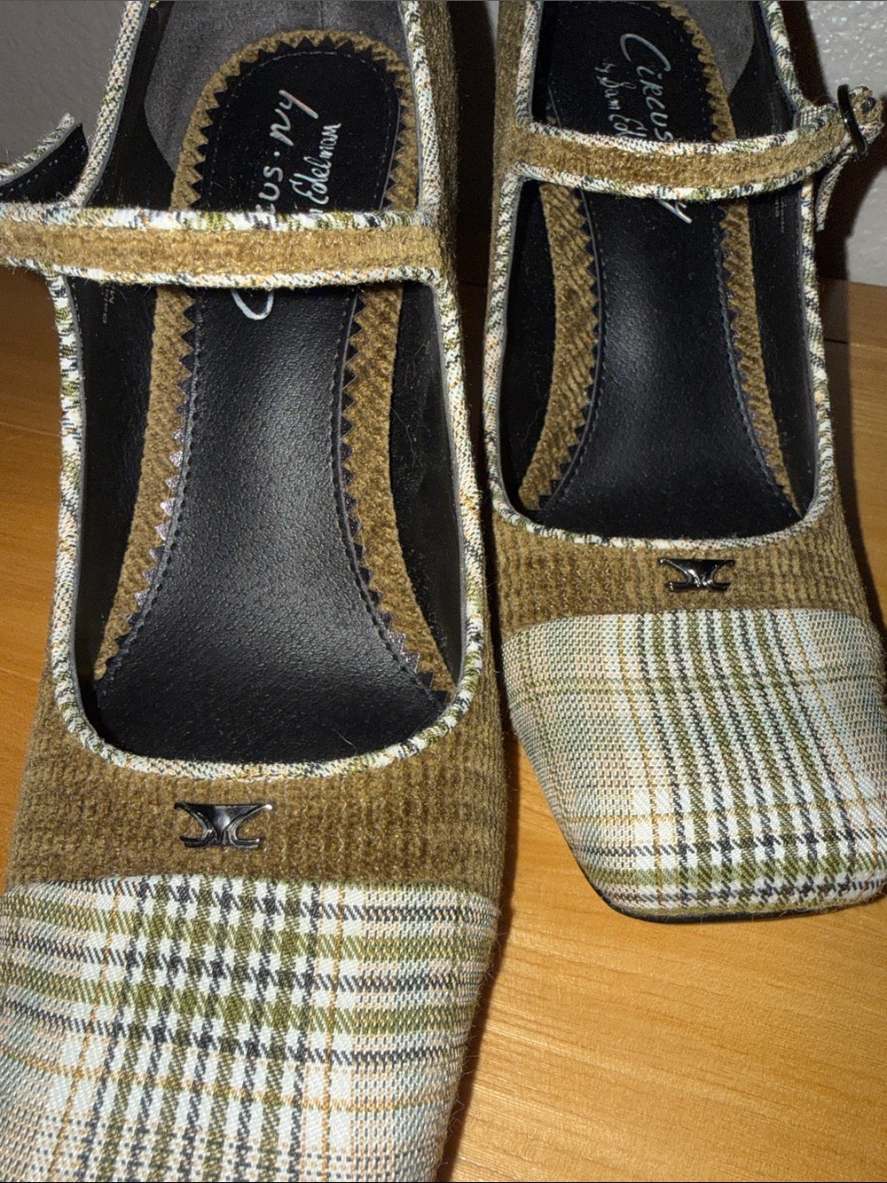 Circus NY by Sam Edelman “Elora” Square Toe Pump - Olive Green Corduroy 🫒 - Picture 7 of 12